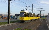 Die historischen KT4Dt mod 7011 und 7012 mit "Tschss TATRA"  geschildert auf dem mittleren Gleis der Zwischenendstelle (Gro-Berliner-Damm 30.10.2021).