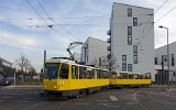 Die historischen T6A2mod 5117 und B6A2mod 5563 an der Haltestelle Landschaftspark Johannisthal (30.10.2021).