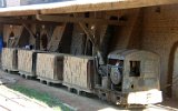 Liliput-Diesellok auf 500-mm-Gleisen am Ringofen der Ziegelei Chimot in Marly 2000
