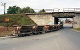 Die Strecke fhrte ca. 3 km durch den Ort und kreuzte 2x ffentliche Straen. (Ziegelei Igloobud in Dbica am 30.09.1999)