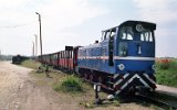 In Gsawa endet die touristische Schmalspurbahn  und steht 1997 fr die Rckfahrt bereit.