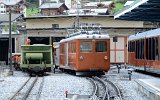 Tw 3017 mit Turmwagen in Zermatt am 31.08.2012.