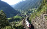 Blick vom Mhletunnel auf Wassen mit der Kirche am 24.09.2016 : 16094Wassen