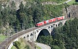 Ein SBB-Rettungszug auf der mittleren Meienreussbrcke am 24.09.2016 : 16094Wassen