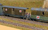 Die Ambulanzwagen entstanden nach historischen Fotos und basieren auf den Abmessungen der Brigadewagen, die auch im Original dafür verwendet wurden.